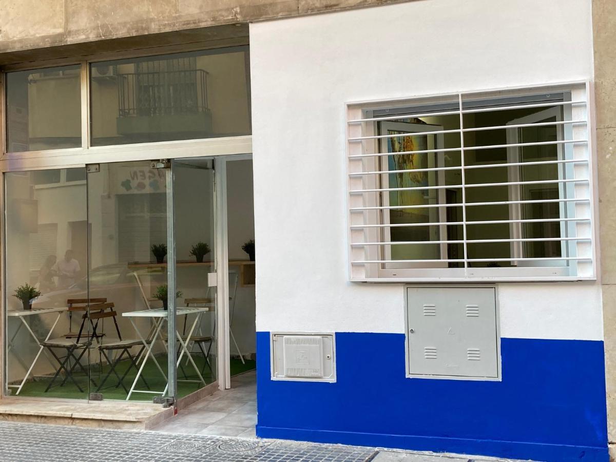 Golondrinas De Malaga "Apartamentos Con Mucho Arte" Y Terraza Solarium En Coliving المظهر الخارجي الصورة