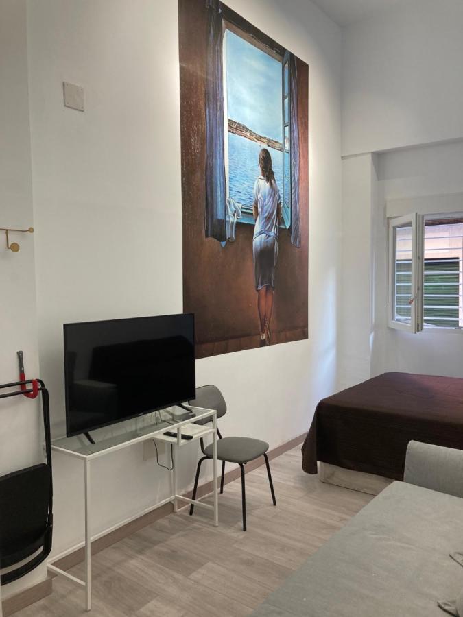 Golondrinas De Malaga "Apartamentos Con Mucho Arte" Y Terraza Solarium En Coliving المظهر الخارجي الصورة