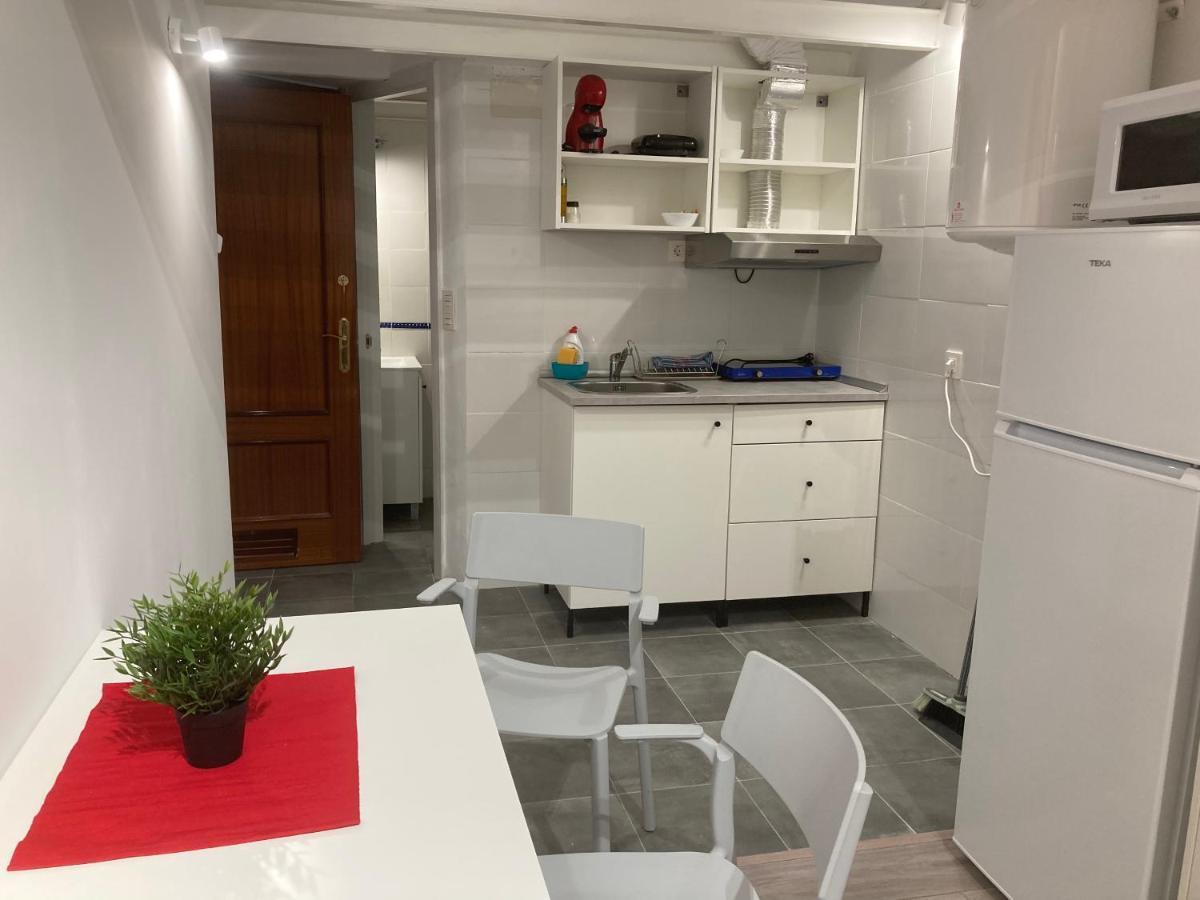Golondrinas De Malaga "Apartamentos Con Mucho Arte" Y Terraza Solarium En Coliving المظهر الخارجي الصورة